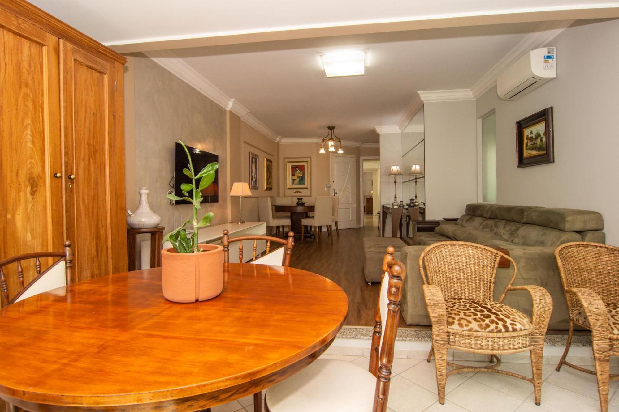 Elegancia Classica 100M Da Praia Na Rua 3700 P1397 Balneário Camboriú Εξωτερικό φωτογραφία